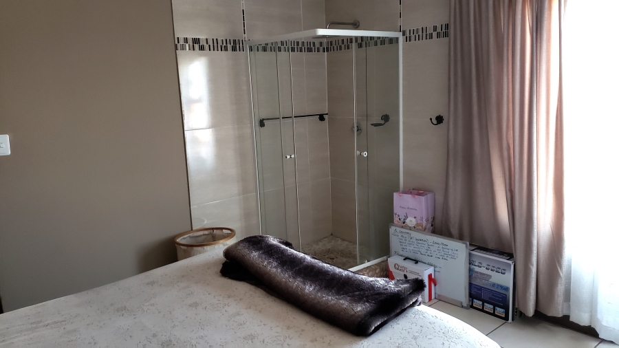 4 Bedroom Property for Sale in Tlhabane West North West